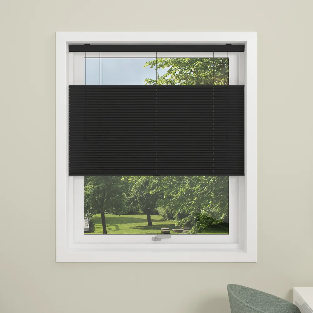 DEBEL PLISSÉGARDIN TOUCH SPLIT LYSDEMPENDE SORT 100X160 v:5752462 DEBEL PLISSÉGARDIN TOUCH SPLIT LYSDEMPENDE SORT 100X160 v:5752462