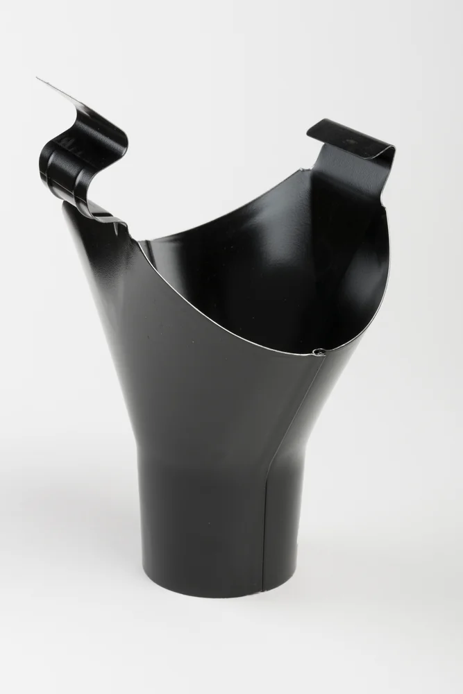 Takrenne Tappestykke stål sort 125/75mm – Isola v:9615776 Takrenne Tappestykke stål sort 125/75mm – Isola v:9615776