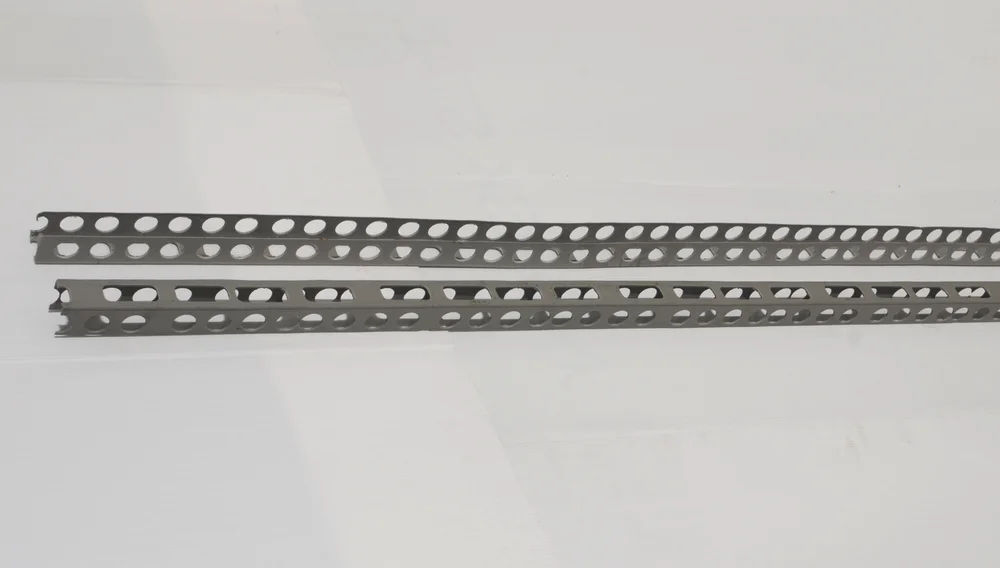 AVSTANDSKANAL I PLAST 50X2000 MM v:3991825