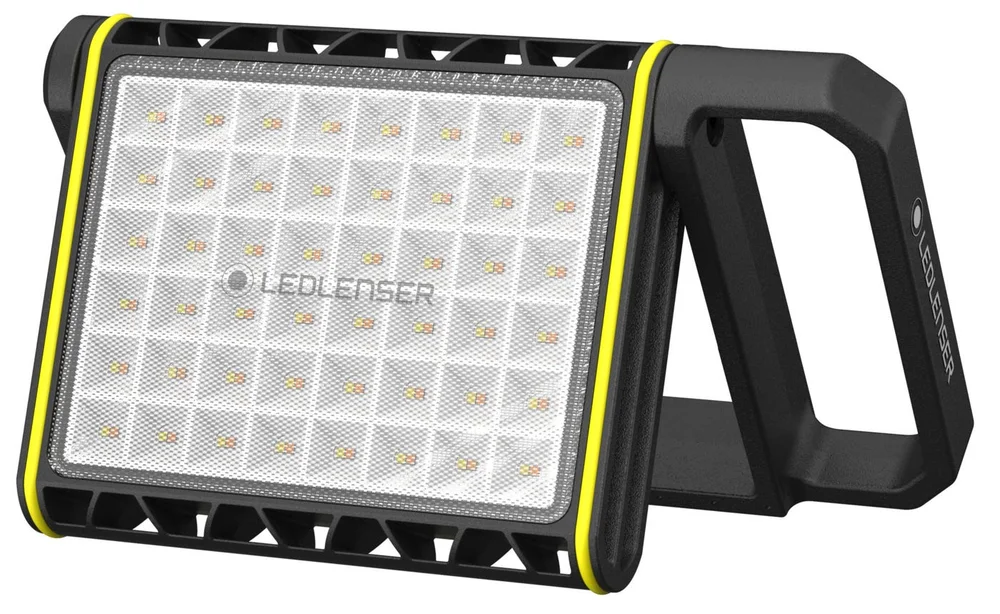 LED LENSER ARBEIDSLAMPE AF8R WORK BLACK ONE v:3029679 LED LENSER ARBEIDSLAMPE AF8R WORK BLACK ONE v:3029679