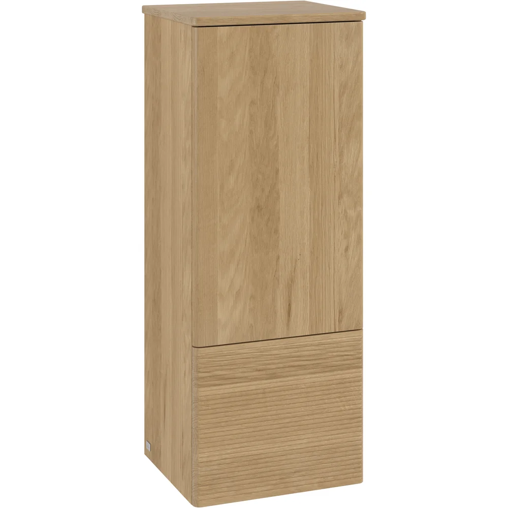 V&B ANTAO MIDDELS HØYSKAP 1 DØR RILLET 414X1039X356 VENSTRE M/LYS EIK v:4980949