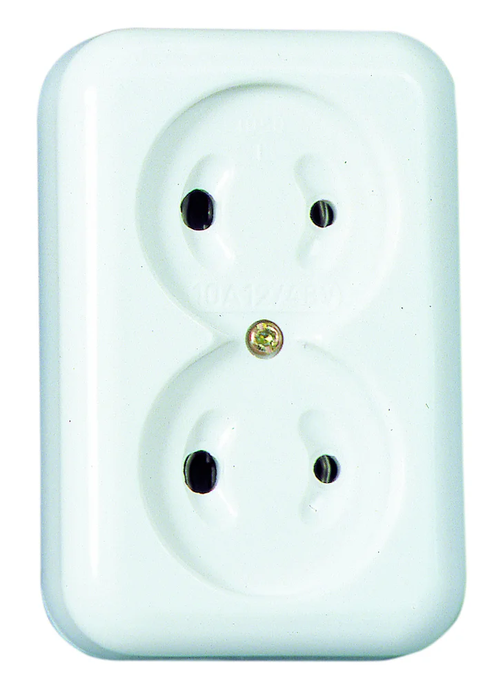 Stikkontakt dobbel 12 volt 2 pk v:4270271 Stikkontakt dobbel 12 volt 2 pk v:4270271